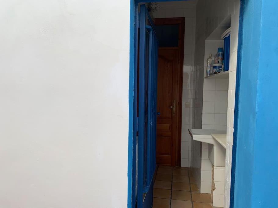 Ca Corrales: Como En La Playa, Pero En El Pueblo Calpe Bagian luar foto