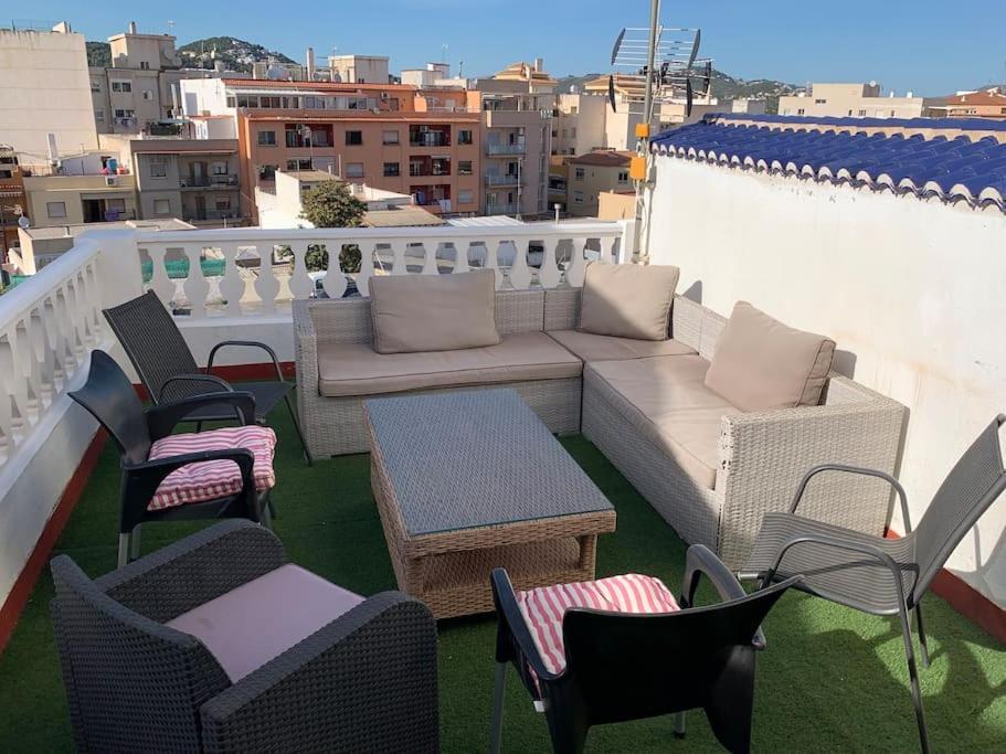 Ca Corrales: Como En La Playa, Pero En El Pueblo Calpe Bagian luar foto