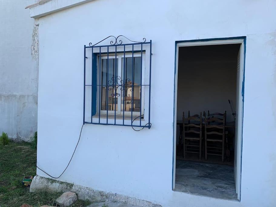 Ca Corrales: Como En La Playa, Pero En El Pueblo Calpe Bagian luar foto
