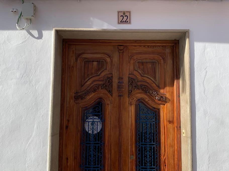 Ca Corrales: Como En La Playa, Pero En El Pueblo Calpe Bagian luar foto