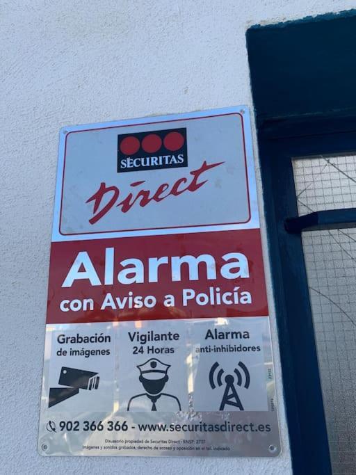 Ca Corrales: Como En La Playa, Pero En El Pueblo Calpe Bagian luar foto
