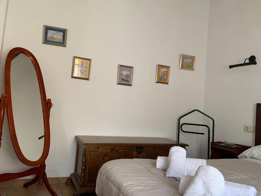 Ca Corrales: Como En La Playa, Pero En El Pueblo Calpe Bagian luar foto