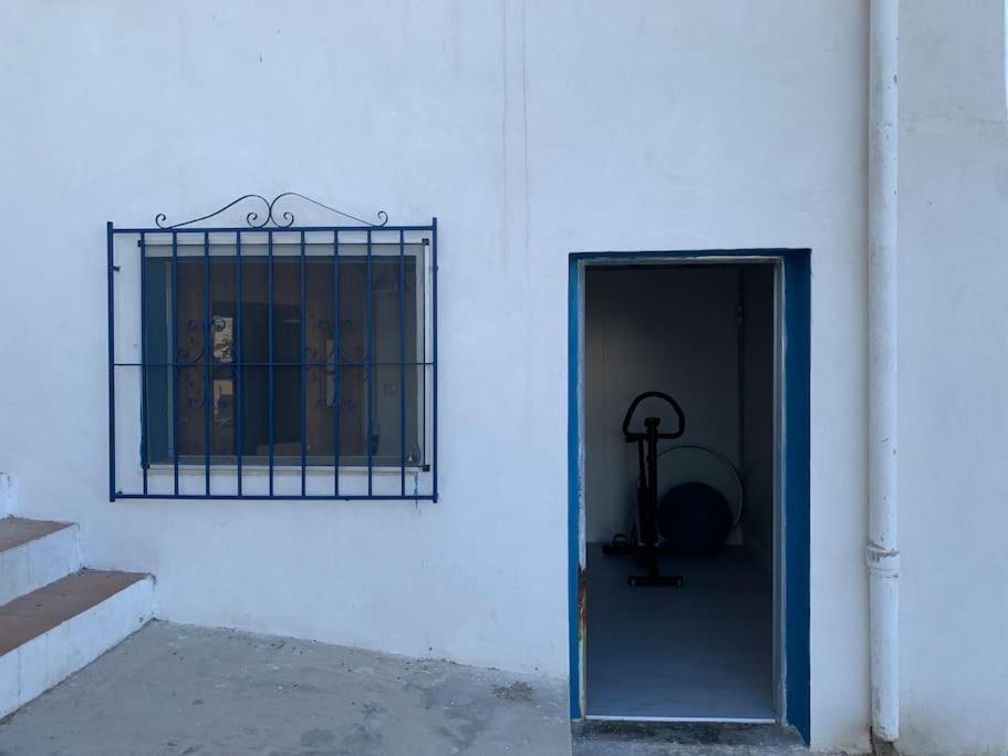 Ca Corrales: Como En La Playa, Pero En El Pueblo Calpe Bagian luar foto